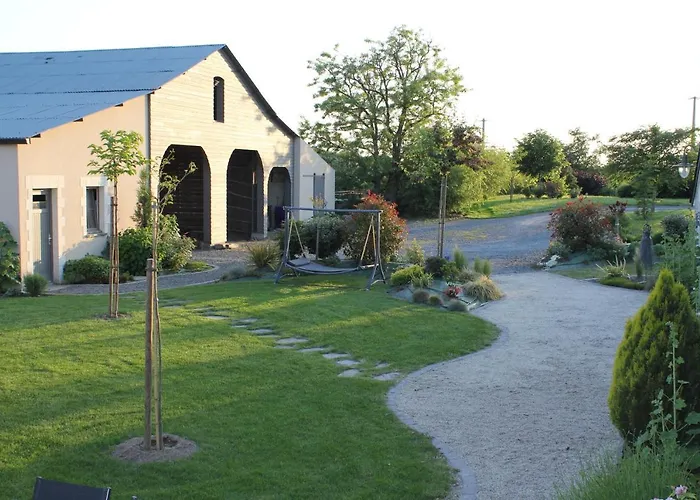 La Longère Angevine Couette-café